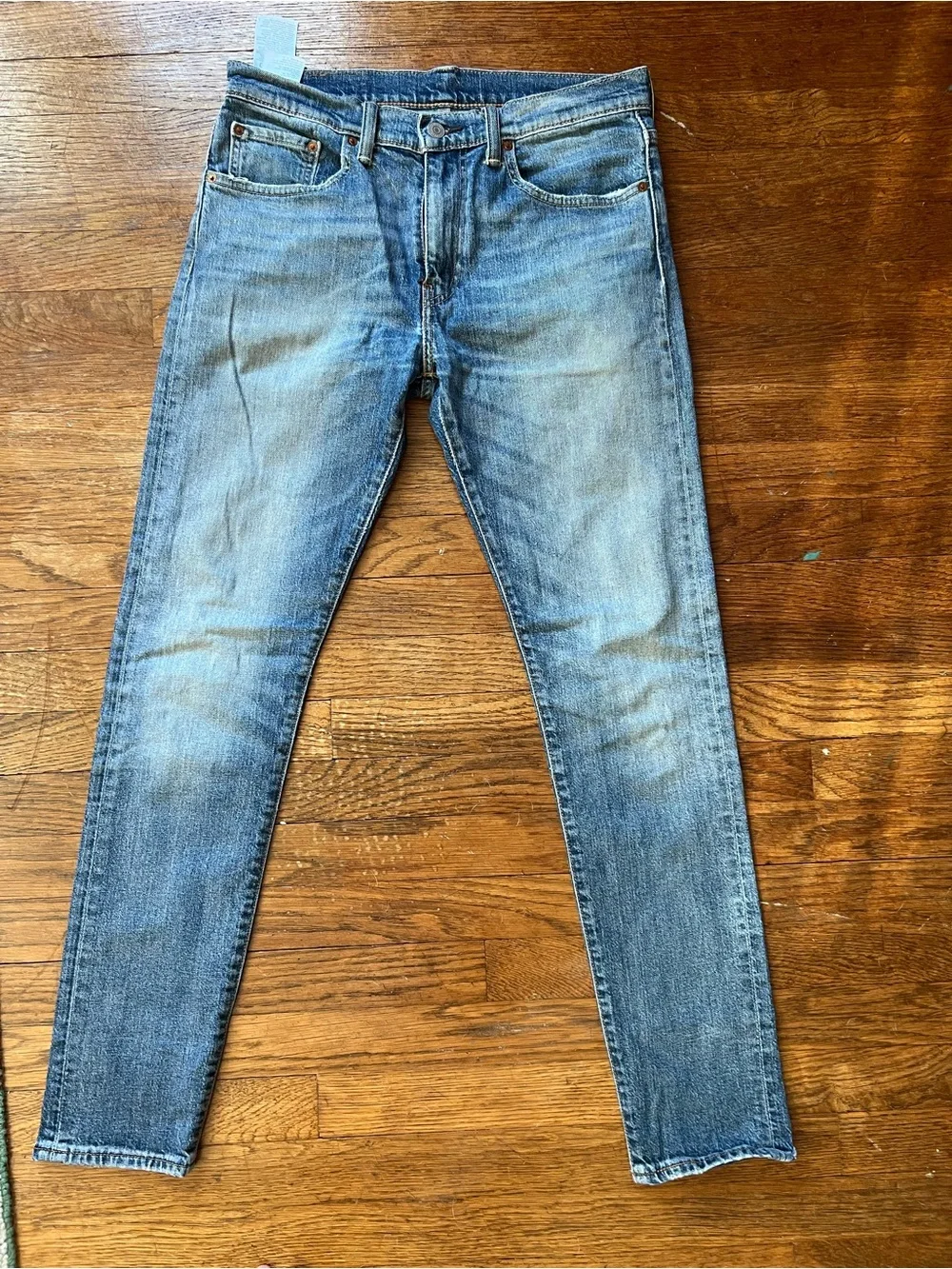 Levi's Men's Light Blue Slim Straight Jeans with Leather Patch